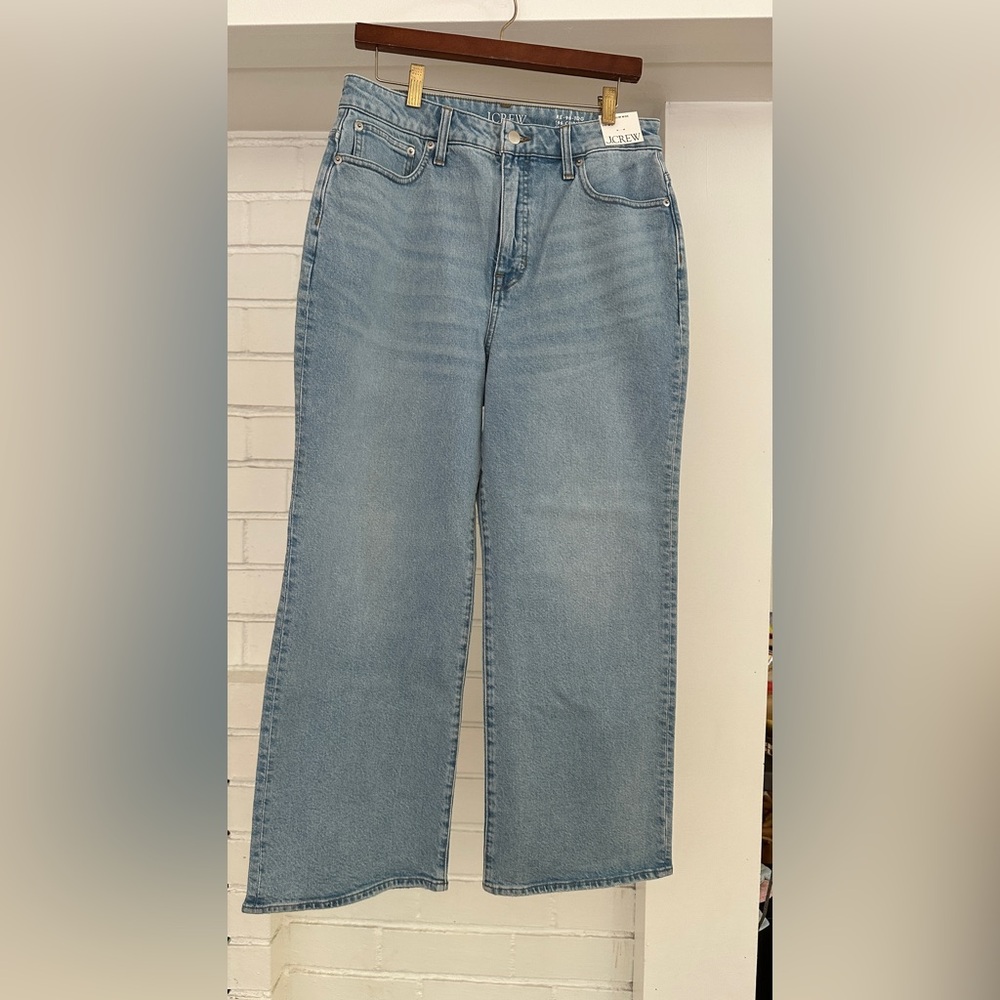 NWT! J. Crew Light Blue Curvy Slim Wide Leg Jeans size 30